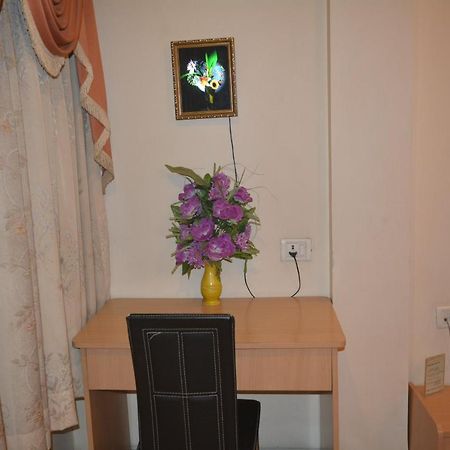 Hotel Poonam Dış mekan fotoğraf