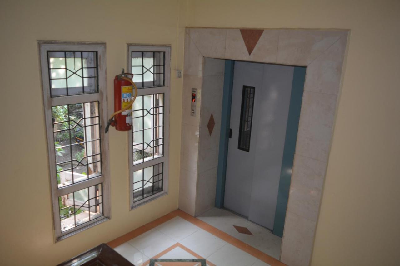 Hotel Poonam Dış mekan fotoğraf